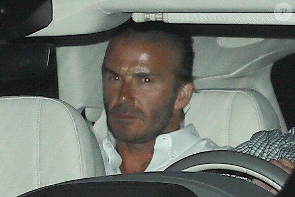 David et Victoria Beckham sont allés dîner avec Eva Longoria et José Baston au restaurant Giorgio Baldi à Santa Monica le 29 juillet 2017. À leur sortie ils se sont cachés des photographes.