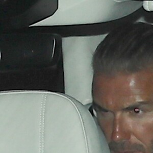 David et Victoria Beckham sont allés dîner avec Eva Longoria et José Baston au restaurant Giorgio Baldi à Santa Monica le 29 juillet 2017. À leur sortie ils se sont cachés des photographes.