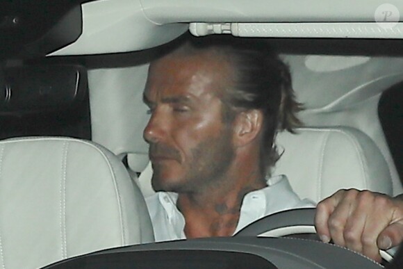 David et Victoria Beckham sont allés dîner avec Eva Longoria et José Baston au restaurant Giorgio Baldi à Santa Monica le 29 juillet 2017. À leur sortie ils se sont cachés des photographes.