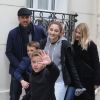 Semi-exclusif - L'acteur Patrick Dempsey, sa femme Jillian Fink, ses enfants Tallula, Darby et Sullivan se promènent dans les rues de Paris après voir visité les catacombes le 22 février 2017.