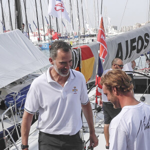 Pierre Casiraghi est venu saluer le roi Felipe VI d'Espagne le 3 août 2017 lors de la 36e Copa del Rey à Palma de Majorque.