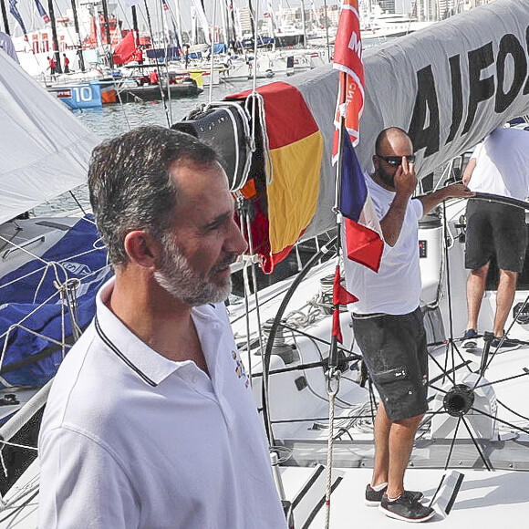 Pierre Casiraghi est venu saluer le roi Felipe VI d'Espagne le 3 août 2017 lors de la 36e Copa del Rey à Palma de Majorque.