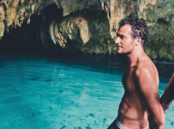 Amir, torse nu à la plage : Le chanteur est un véritable beau gosse !