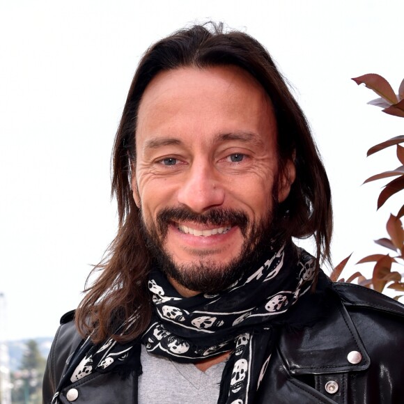 Le célébre DJ Bob Sinclar a assisté aux demi-finales opposant Gaël Monfils à Tomas Berdych et Rafael Nadal à Novak Djokovic lors du tournoi de tennis Monte Carlo Rolex Masters à Roquebrune Cap Martin. Le 18 avril 2015.