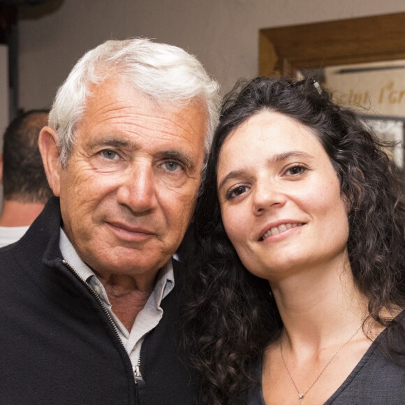 Exclusif - Michel Boujenah et Salomé Lelouch en marge de la représentation de la pièce de théâtre "Politiquement correct " lors du Festival de Ramatuelle, France, le 9 août 2017. © Cyril Bruneau/Festival de Ramatuelle/Bestimage