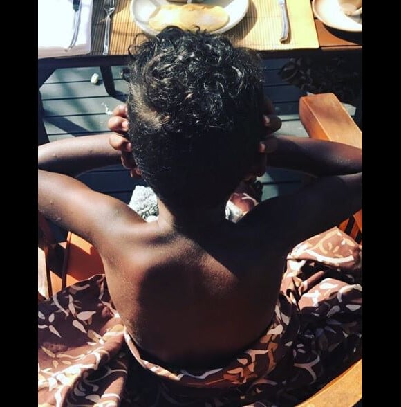 Black M partage une photo de son fils de 5 ans, qu'il surnomme Mowgli, à l'occasion de la fin de leurs vacances à Bali. Instagram, le 16 août 2016.