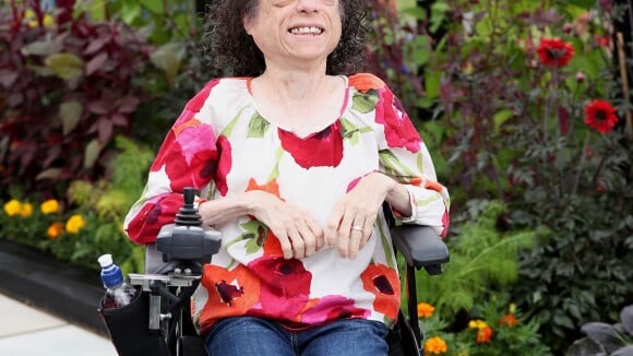 Liz Carr : La star handicapée attaquée dans Londres par un homme armé de ciseaux