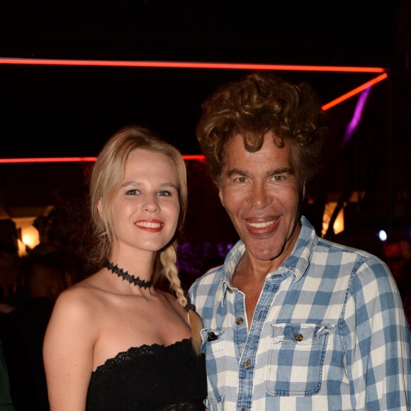 Exclusif - Igor Bogdanov (Bogdanoff) et sa compagne Julie Jardon - Soirée Eleven Paris au VIP Room à Saint-Tropez, Côte d'Azur, France, le 15 août 2017. © Rachid Bellak/Bestimage