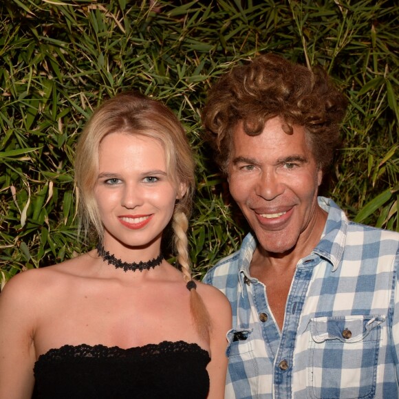 Exclusif - Igor Bogdanov (Bogdanoff) et sa compagne Julie Jardon - Soirée Eleven Paris au VIP Room à Saint-Tropez, Côte d'Azur, France, le 15 août 2017. © Rachid Bellak/Bestimage