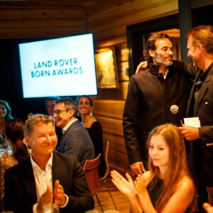 Exclusif - Anthony Delon reçoit son prix - Cérémonie de remise de prix du "Land Rover Born Awards" à Alesund en Norvège, le 27 juillet 2017. Anthony Delon de "Anthony Delon 1985" a reçu le prix Re-Born.
