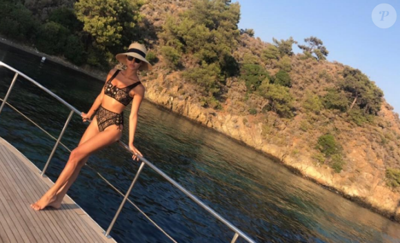 Leila Ben Khalifa plus sexy que jamais lors de ses vacances. Eté 2017.
