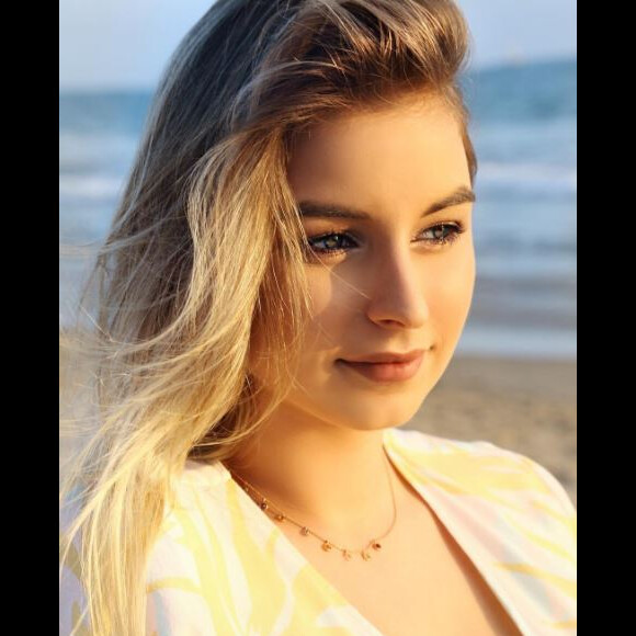 Darina, la fille de Sylvie Vartan, sublime sur Instagram.