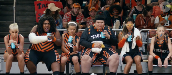 Katy Perry a dévoilé le clip de son nouveau tube Swish Swish, ce jeudi 24 août 2017.