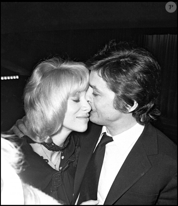 Alain Delon et Mireille Darc en 1971