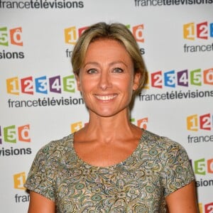 Anne-Sophie Lapix lors du photocall de la présentation de la nouvelle dynamique 2017-2018 de France Télévisions. Paris, le 5 juillet 2017. © Guirec Coadic/Bestimage