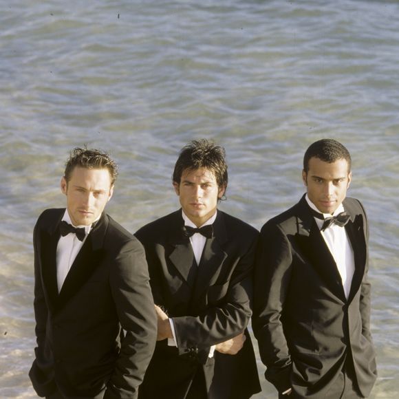 Dans les caraibes, à Saint-Barthélemy, le groupe 2BE3, Filip NIKOLIC, Adel KACHERMI et Frank DELAY le 12 mars 1998.