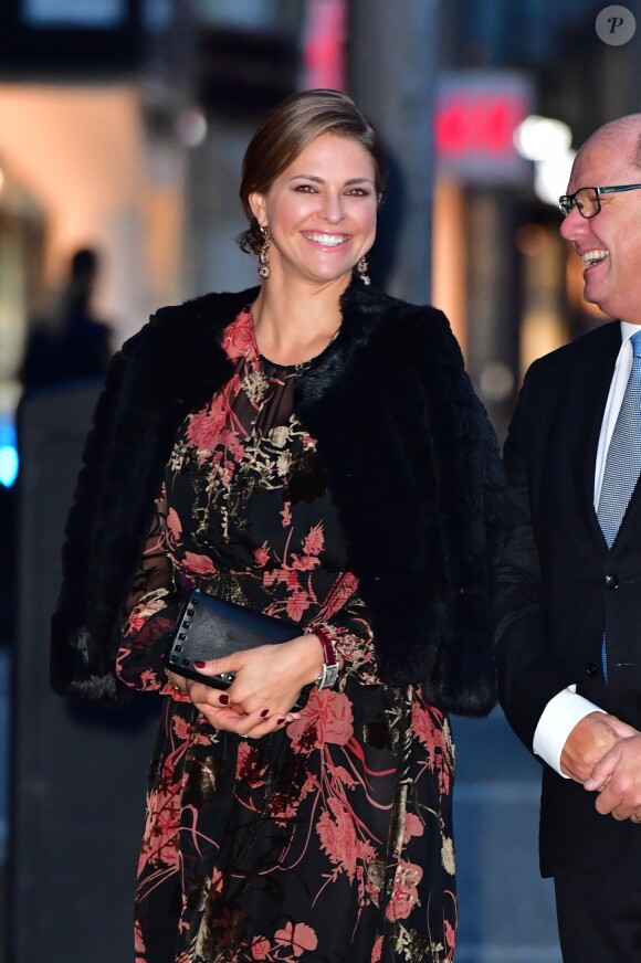 La princesse Madeleine de Suède, enceinte, au concert organisé après la session inaugurale du Parlement suédois le 12 septembre 2017 à Stockholm.