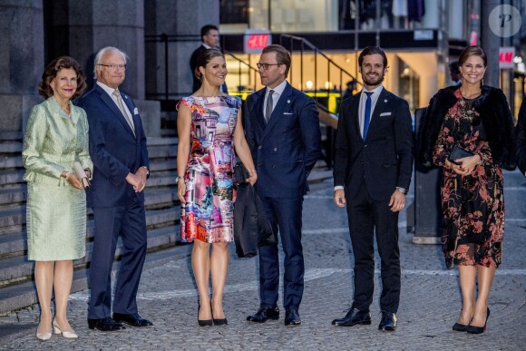 La reine Silvia, le roi Carl XVI Gustaf, la princesse Victoria, le prince Daniel, le prince Philip, La princesse Madeleine de Suède, enceinte, au concert organisé après la session inaugurale du Parlement suédois le 12 septembre 2017 à Stockholm.