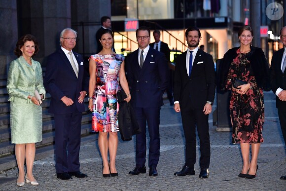 La reine Silvia, le roi Carl XVI Gustaf, la princesse Victoria, le prince Daniel, le prince Philip, La princesse Madeleine de Suède, enceinte, au concert organisé après la session inaugurale du Parlement suédois le 12 septembre 2017 à Stockholm.