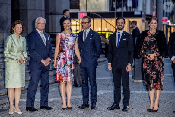 La reine Silvia, le roi Carl XVI Gustaf, la princesse Victoria, le prince Daniel, le prince Philip, La princesse Madeleine de Suède, enceinte, au concert organisé après la session inaugurale du Parlement suédois le 12 septembre 2017 à Stockholm.