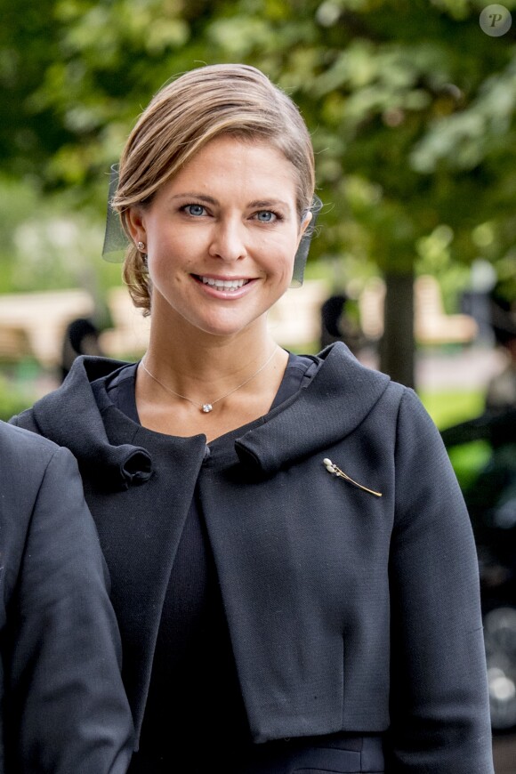La princesse Madeleine de Suède, enceinte, lors de la session d'ouverture du Parlement à Stockholm le 12 septembre 2017.