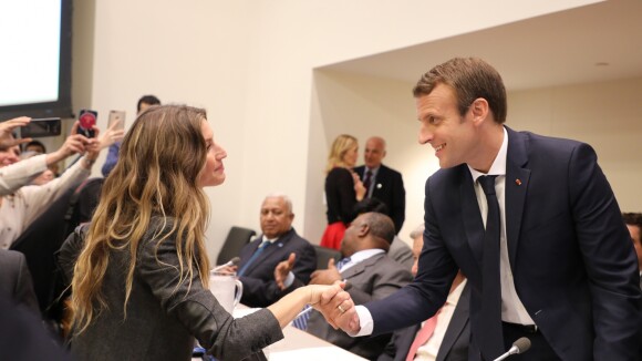 Emmanuel Macron : Sa poignée de main avec Gisele Bündchen fait sensation
