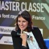 Exclusif - Sonia Devillers - Master classe HuffPost "Ils font rayonner la France" le 13 octobre 2015 à Paris