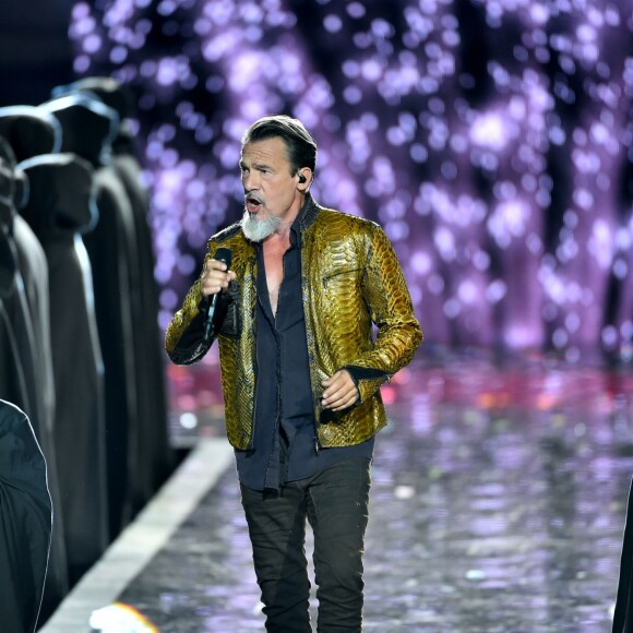 Exclusif - Florent Pagny - Emission "La chanson de l'année fête la musique" dans les arènes de Nîmes, diffusée en direct sur TF1 le 17 juin 2017. © Bruno Bebert/Bestimage