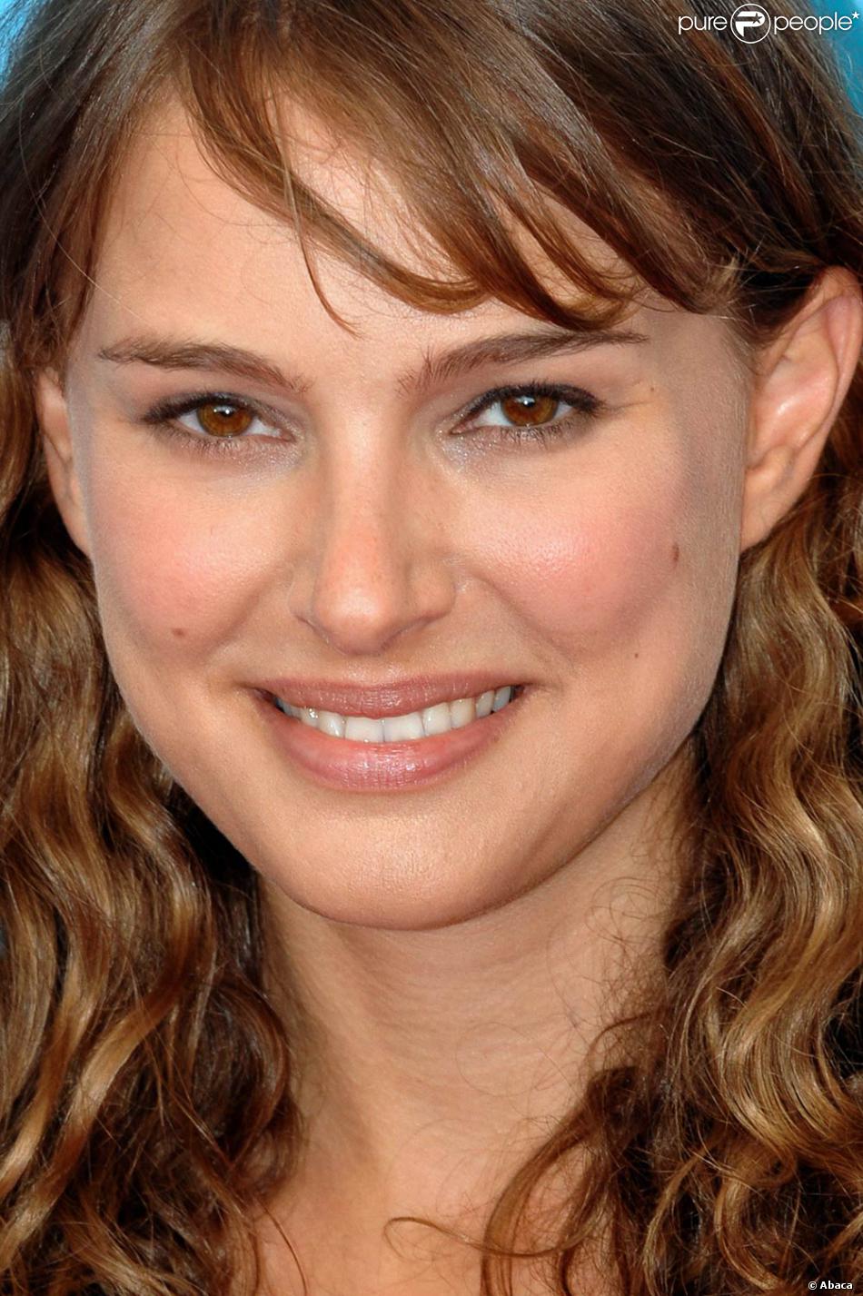 https://static1.purepeople.com/articles/2/25/24/2/@/173483-natalie-portman-a-l-epoque-950x0-3.jpg