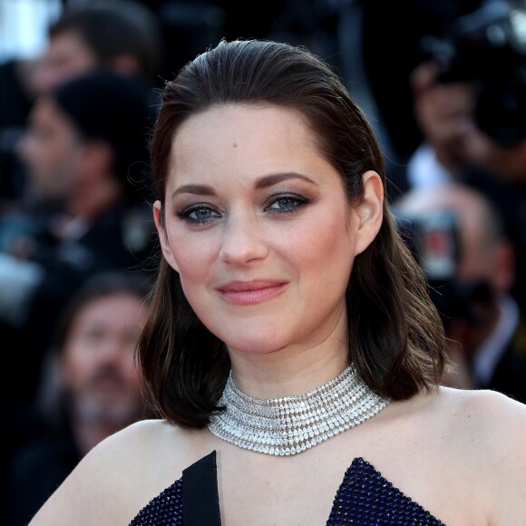 Marion Cotillard - Montée des marches du film de la Soirée 70e Anniversaire lors du 70e Festival International du Film de Cannes. Le 23 mai 2017. © Borde-Jacovides-Moreau/Bestimage
