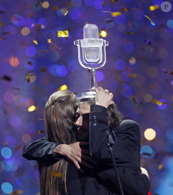 Salvador Sobral remporte la 62ème édition du concours de l'Eurovision 2017 au Centre d'exposition international à Kiev en Ukraine, le 14 mai 2017. © Serg Glovny/Zuma Press/Bestimage