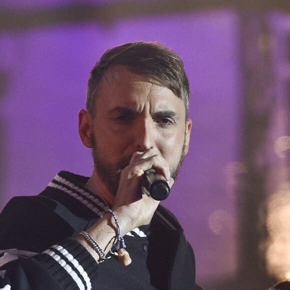 Christophe Willem - Concert "Paris, À nous les Jeux!" pour fêter l'attribution des Jeux Olympiques et Paralympiques d'été 2024 sur la place de l'hôtel de ville de Paris, France, le 15 septembre 2017. © Pierre Perusseau/Bestimage