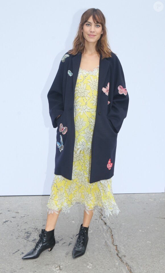 Alexa Chung - Défilé de mode Valentino collection prêt-à-porter Printemps/Eté 2018 lors de la Fashion Week de Paris, le 1er octobre 2017.