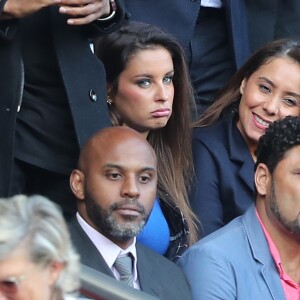 Malika Ménard au match PSG-Bordeaux au Parc des Princes à Paris le 30 septembre 2017. Le club parisien écrase Bordeaux 6 buts à 2.