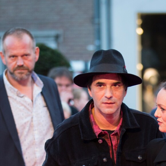 Vanessa Paradis et son compagnon Samuel Benchetrit lors de la cérémonie de clôture du 32ème Festival International du Film Francophone de Namur. Namur, le 6 octobre 2017. © Alain Rolland/ImageBuzz/Bestimage