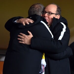 Dmitri Rybolovlev et le prince Albert II de Monaco le 19 avril 2017 au stade Louis II à Monaco lors du match de Ligue des Champions entre l'ASM et le Borussia Dortmund. © Bruno Bebert/Bestimage