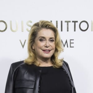 Catherine Deneuve - Soirée d'ouverture de la boutique Louis Vuitton place Vendôme à Paris, le 2 octobre 2017. W. Smith et son fils ont donné un concert privé à la fin de la soirée. © Olivier Borde/Bestimage