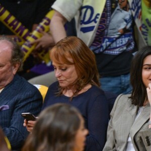 Kendall Jenner assiste au match de NBA Los Angeles Lakers - Los Angeles Clippers au Staples Center à Los Angeles, le 19 octobre 2017.