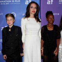 Angelina Jolie : Soirée ciné avec ses filles Shiloh et Zahara