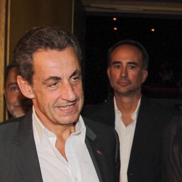 Nicolas Sarkozy et Carla Bruni, après le concert de cette dernière sur la scène du théâtre Pallas à Athènes, le 23 octobre 2017.