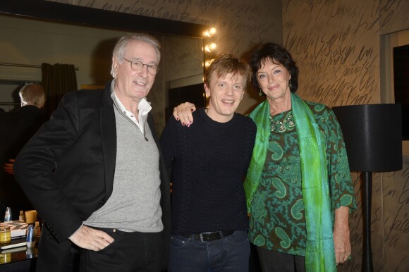 Bernard Le Coq, Alex Lutz et Anny Duperey - People en backstage du spectacle d'Alex Lutz à l'Olympia de Paris le 25 janvier 2014.