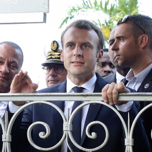 Déambulation du Président de la République, Emmanuel Macron dans les rues de Cayenne, Guyane Francaise. Le 28 octobre 2017. © Stéphane Lemouton / BestImage