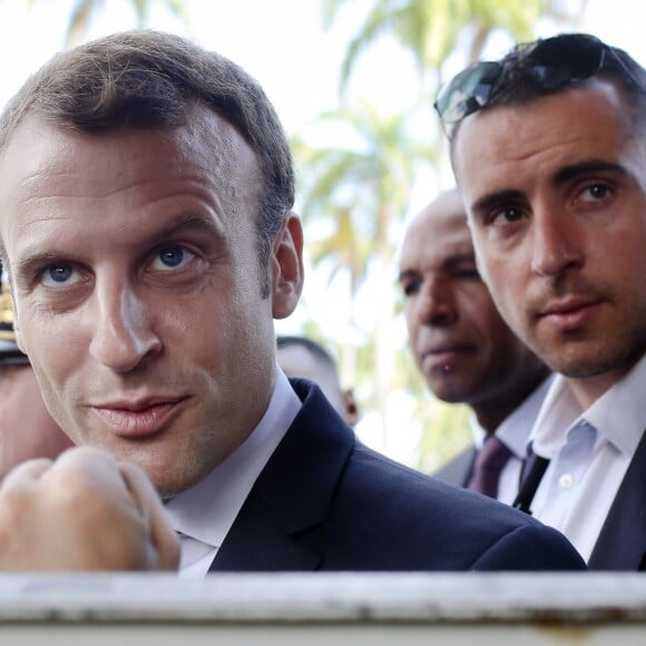 Déambulation du Président de la République, Emmanuel Macron dans les rues de Cayenne, Guyane Francaise. Le 28 octobre 2017. © Stéphane Lemouton / BestImage