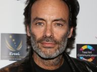 Anthony Delon, perdu et en galère sur scène, s'en prend à "ces glands"