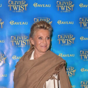 Sheila (Annie Chancel) - Première de la comedie musicale "Oliver Twist la Musicale" à la salle Gaveau à Paris, le 26 septembre 2016. © Giancarlo Gorassini/Bestimage
