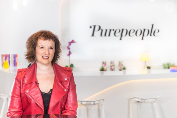 Exclusif - Rendez-vous avec Anne Roumanoff dans les locaux de Webedia pour une Interview pour PurePeople à Levallois-Perret le 3 aout 2016.