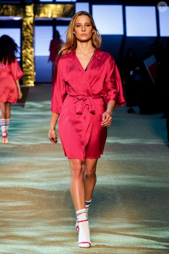 Ilona Smet en coulisses - 10ème édition du "Etam Live Show" (Etam Lingerie) lors de la Fashion Week à Paris, France, le 26 septembre 2017. Rachid Bellak/Bestimage