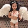 Terri Kwan, actrice taiwanaise, a déguisé sa fille de deux ans en Ange Victoria's Secret pour Halloween. Instagram, 31 octobre 2017.