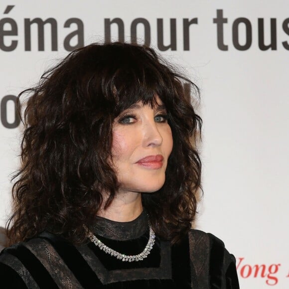 Isabelle Adjani lors du photocall de la soirée de remise de prix au Festival Lumière à Lyon le 20 octobre 2017.