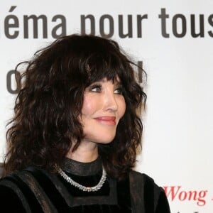 Isabelle Adjani lors du photocall de la soirée de remise de prix au Festival Lumière à Lyon le 20 octobre 2017.